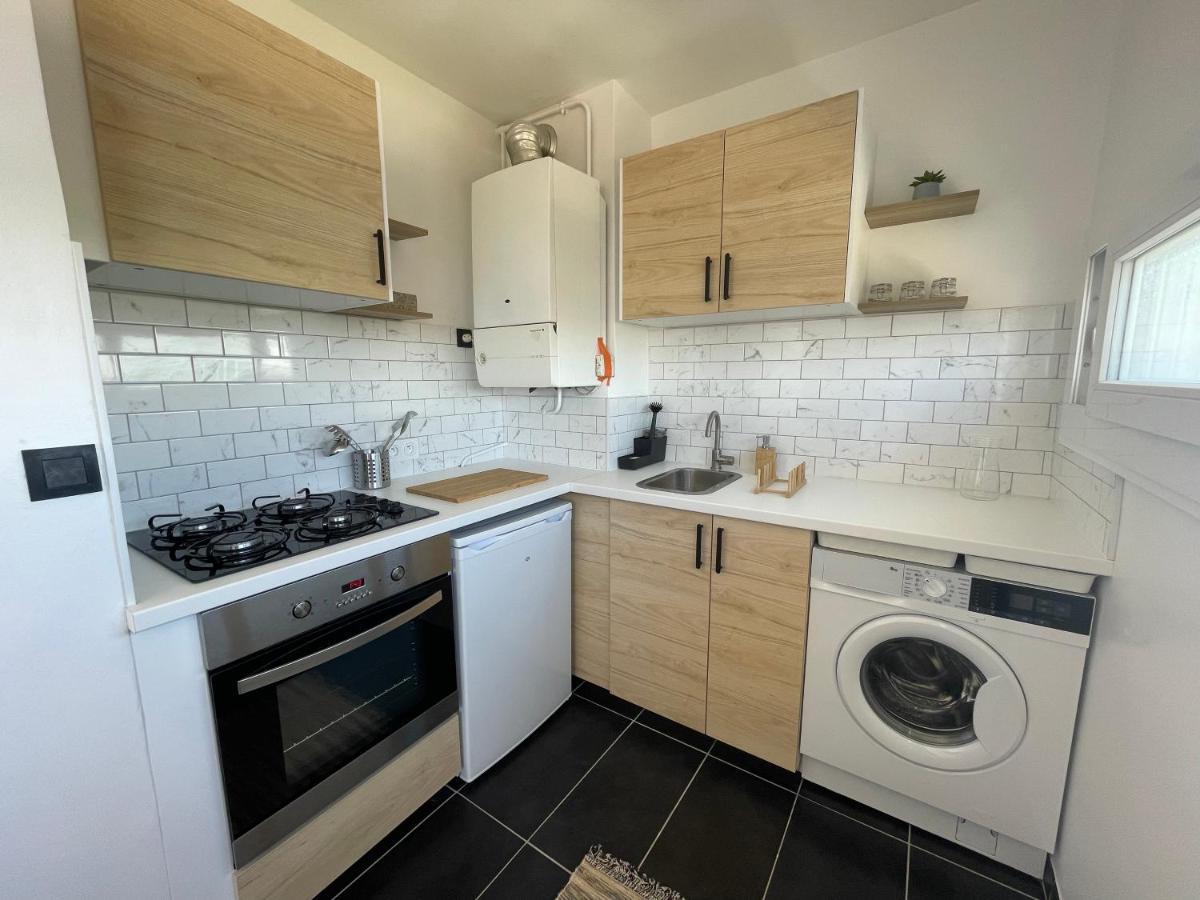 Studio Lumineux / Parking / Sud Loire Lägenhet Saint-Pryvé-Saint-Mesmin Exteriör bild